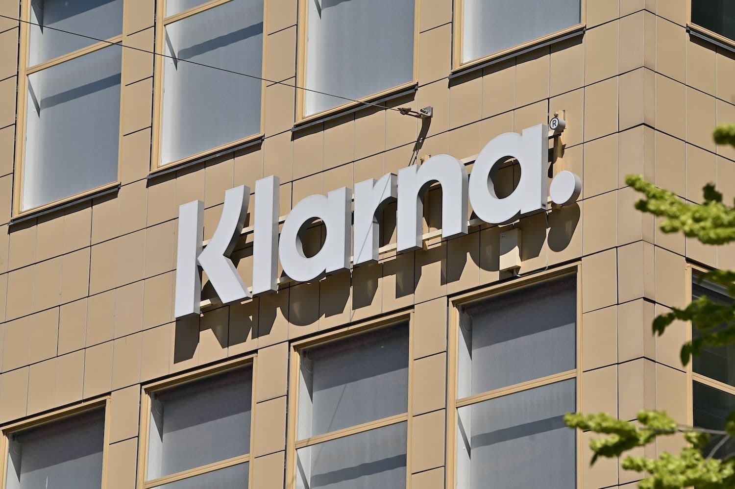 「先買後付」先驅 Klarna 試水美國簽帳金融卡,挑戰傳統銀行
