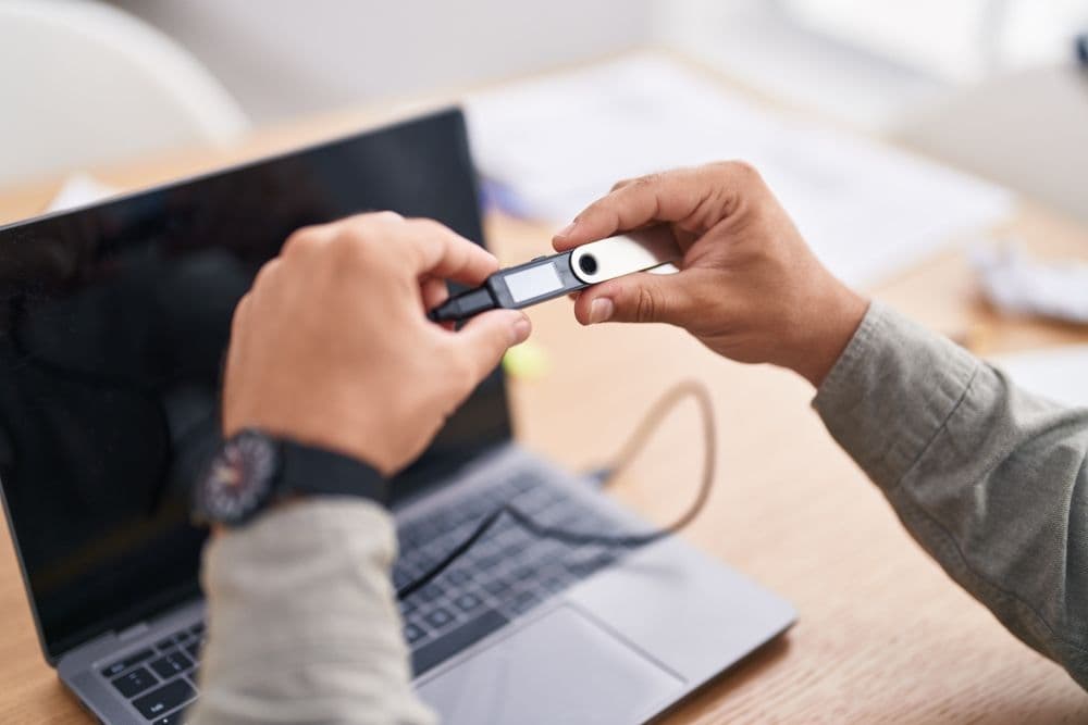 Hardware Crypto Wallets: Complete Setup Guide for Digital Asset Security