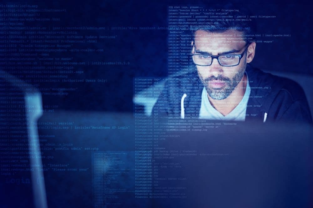 Scammers de Bitcoin Roubam $9,3B em 2024: FBI Alerta Sobre Táticas de Fraude de Cripto com AI